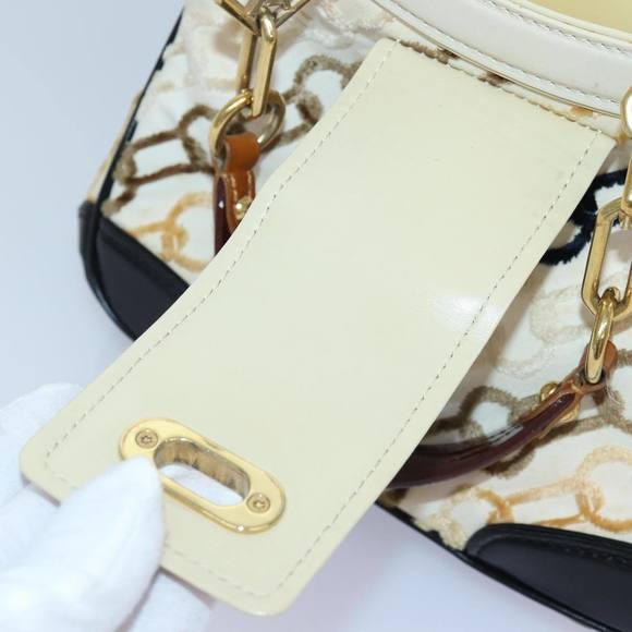 LOUIS VUITTON Monogram Charm Pochette Lover Hand Bag Ivory M95194 LV Auth 86283A - Picture 9 of 16